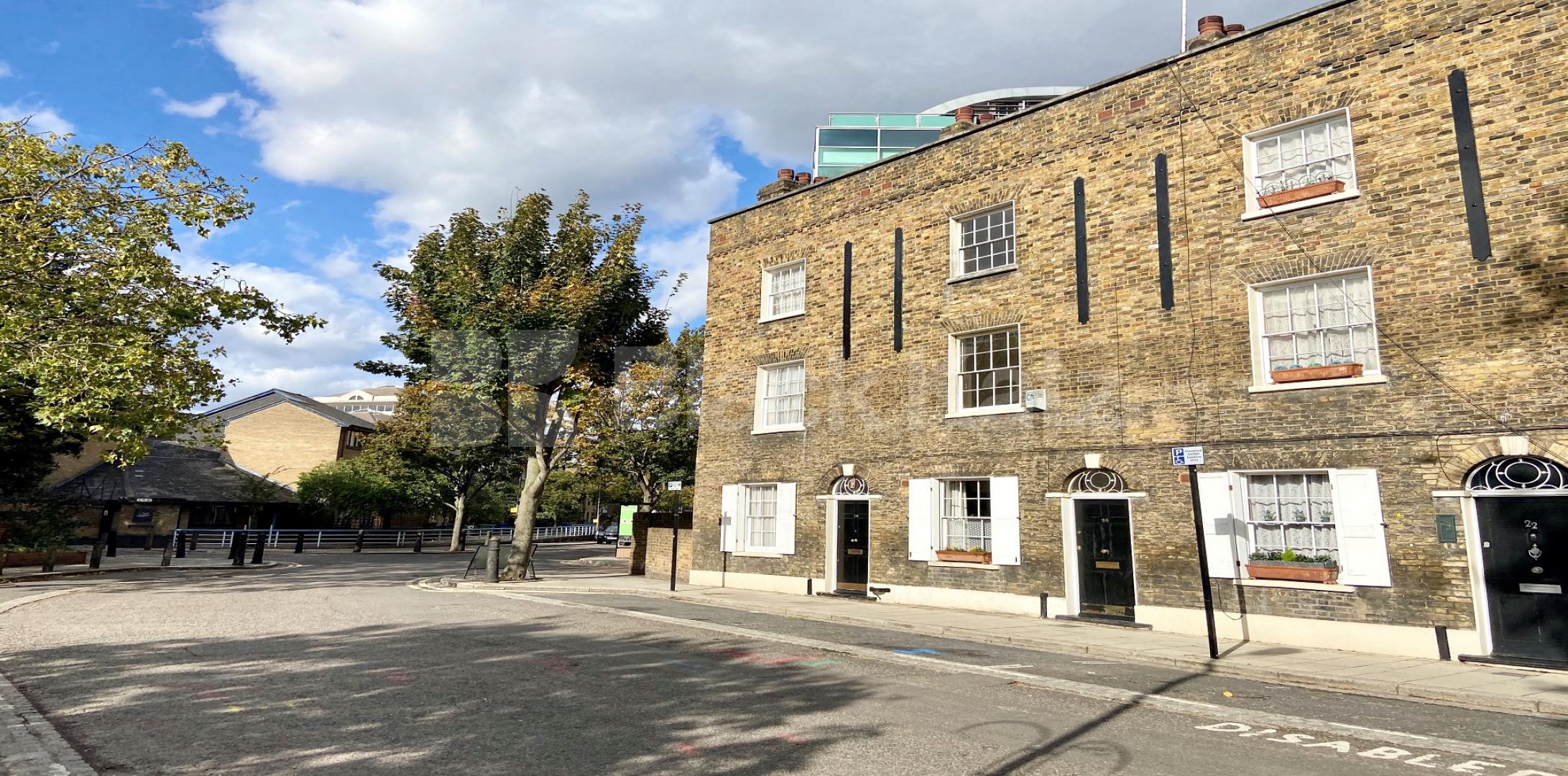 			LET , 4 Bedroom, 1 bath, 1 reception Terraced House			 Park Street, Borough 